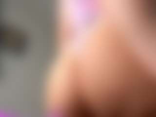 Live cam show with Yoko - Facial on CSO-WL