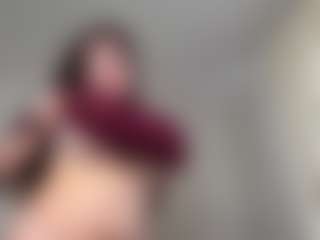 Live cam show with Yoko - Facial on SxyPornLive
