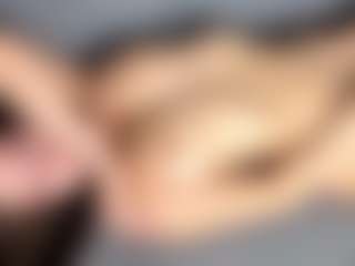 Live cam show with Yoko - Facial on Camsoda