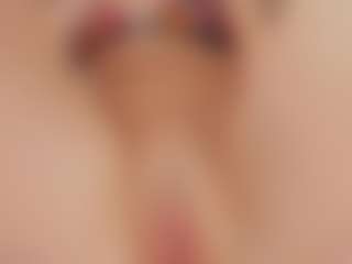 Live cam show with Yalezka - Cum In Pussy on CamwithHer