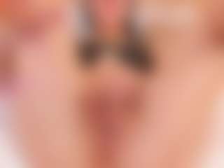 Live cam show with Yalezka - Facial on Adult Interactions