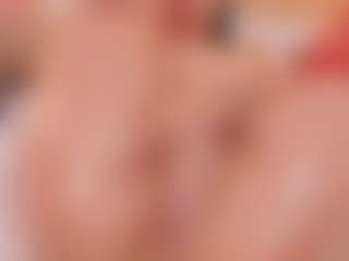 Live cam show with Yalezka - Facial on sexylive.show