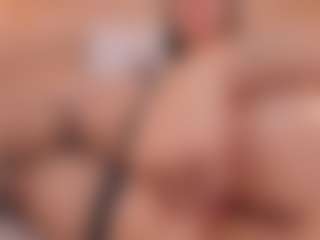 Live cam show with Yalezka - Facial on studioflirtlive.com