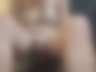 Live cam show with Ambionce - Mobile on madthumbs