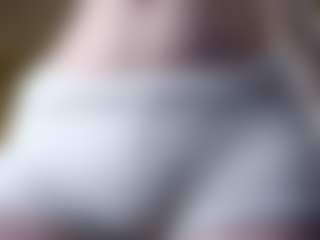 Live cam show with AshlyTokuoka - Upskirt on iamadamtest123.com