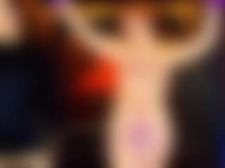CandyQueenn's Live Sex Cam Show