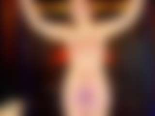 CandyQueenn's Live Sex Cam Show