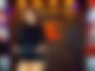 CandyQueenn's Live Sex Cam Show