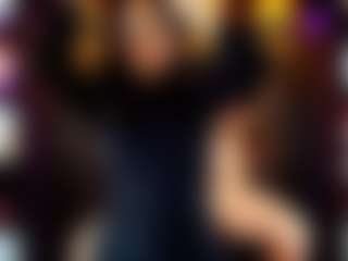 CandyQueenn's Live Sex Cam Show