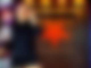 CandyQueenn's Live Sex Cam Show