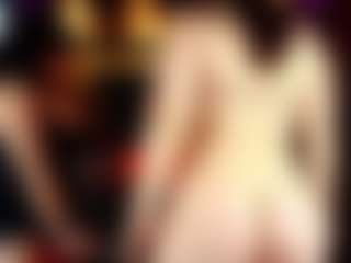 CandyQueenn's Live Sex Cam Show