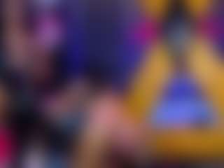 Live cam show with SofiBdsm - Skinny on nudelive.tv