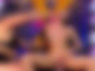 Live cam show with SofiBdsm - Skinny on Camsoda