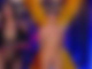 Live-camshow met SofiBdsm - Drinking op Camsoda