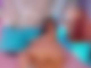 Live cam show with AshleeyBell - Green Eyes on madthumbs