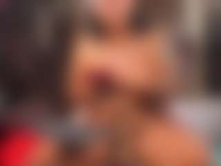 CamilaParisi's Live Sex Cam Show
