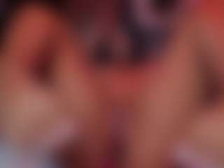 Live cam show with CamilaParisi - Public Red Hair on UwU Esports