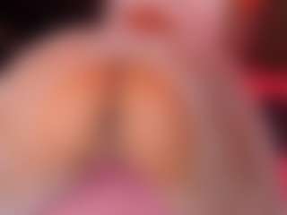 Live cam show with CamilaParisi - Red Hair Squirt on madthumbs