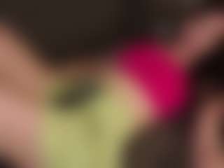 Live cam show with DorineBrawdy - Flashing on TastyBlacksLive