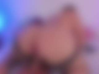 Live cam show with Galilea Marquez - Joi on Gym Cam Girls