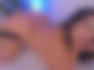 Live cam show with Galilea Marquez - Squirt on StripNow