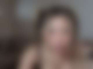 Live cam show with Little-Ava - Fishnets on Dolls Live