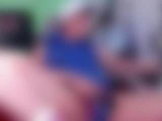 Live cam show with lukas - Orgasm on TottyGirls