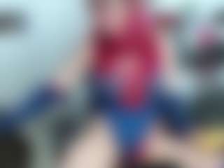 Live cam show with NatashaLau - Green Eyes on WildCum