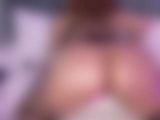 Spettacolo in cam dal vivo con ninna-curly - Red Hair Dildo su Camsoda
