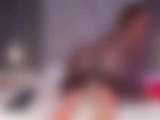 Live cam show with Oshun - Ebony on studioflirtlive.com | colombia
