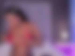 Live cam show with Oshun - Double Penetration on Camsoda