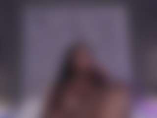 Live cam show with Oshun - Facial Piercings on sexylive.show