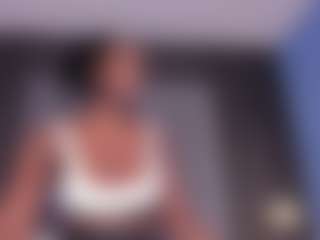 Live cam show with Oshun - Ebony on TeamSkeetLive | colombia