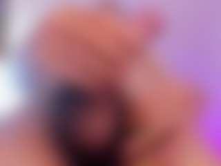Live-camshow met salomissx - Drinking op Camsoda