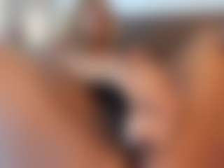 Adeleehottman's Live Sex Cam Show