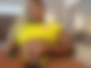 Live cam show with Adeleehottman - Natural on Uber Horny