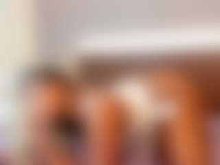 Adeleehottman's Live Sex Cam Show