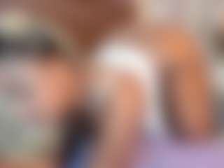 Live cam show with Adeleehottman - Brown Hair on sexylive.show