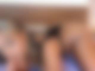 Adeleehottman's Live Sex Cam Show