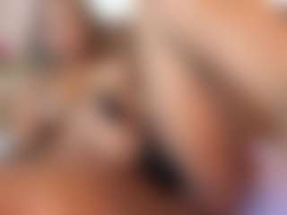 Adeleehottman's Live Sex Cam Show