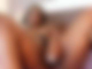 Adeleehottman's Live Sex Cam Show