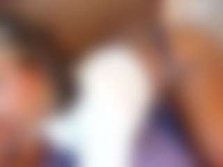 Live cam show with Adeleehottman - Tittyfuck on sexytreat.net