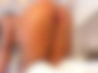 Live cam show with Adeleehottman - Twerk on Camsoda