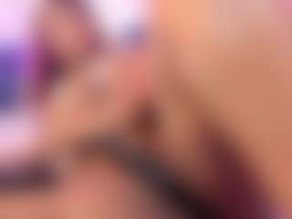 Live cam show with Adeleehottman - Handjob on Dolls Live