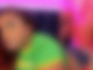Live cam show with Adeleehottman - Tittyfuck on livesuperchat.net
