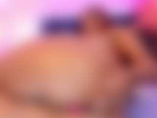 Live cam show with Adeleehottman - Tittyfuck on Free Soda