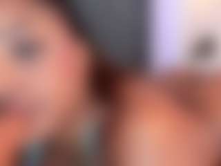Adeleehottman's Live Sex Cam Show