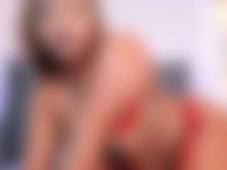 Эротическая трансляция с Adeleehottman — Black BBW на Camsoda