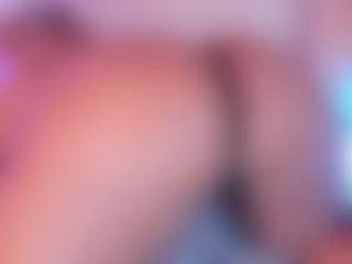Adeleehottman's Live Sex Cam Show