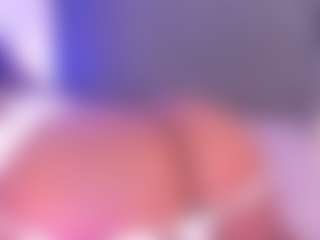Live cam show with Adeleehottman - Brown Eyes Black on Soda Cam